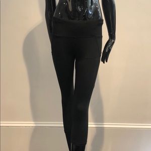 Nicole Miller Active Black Leggings With Pockets